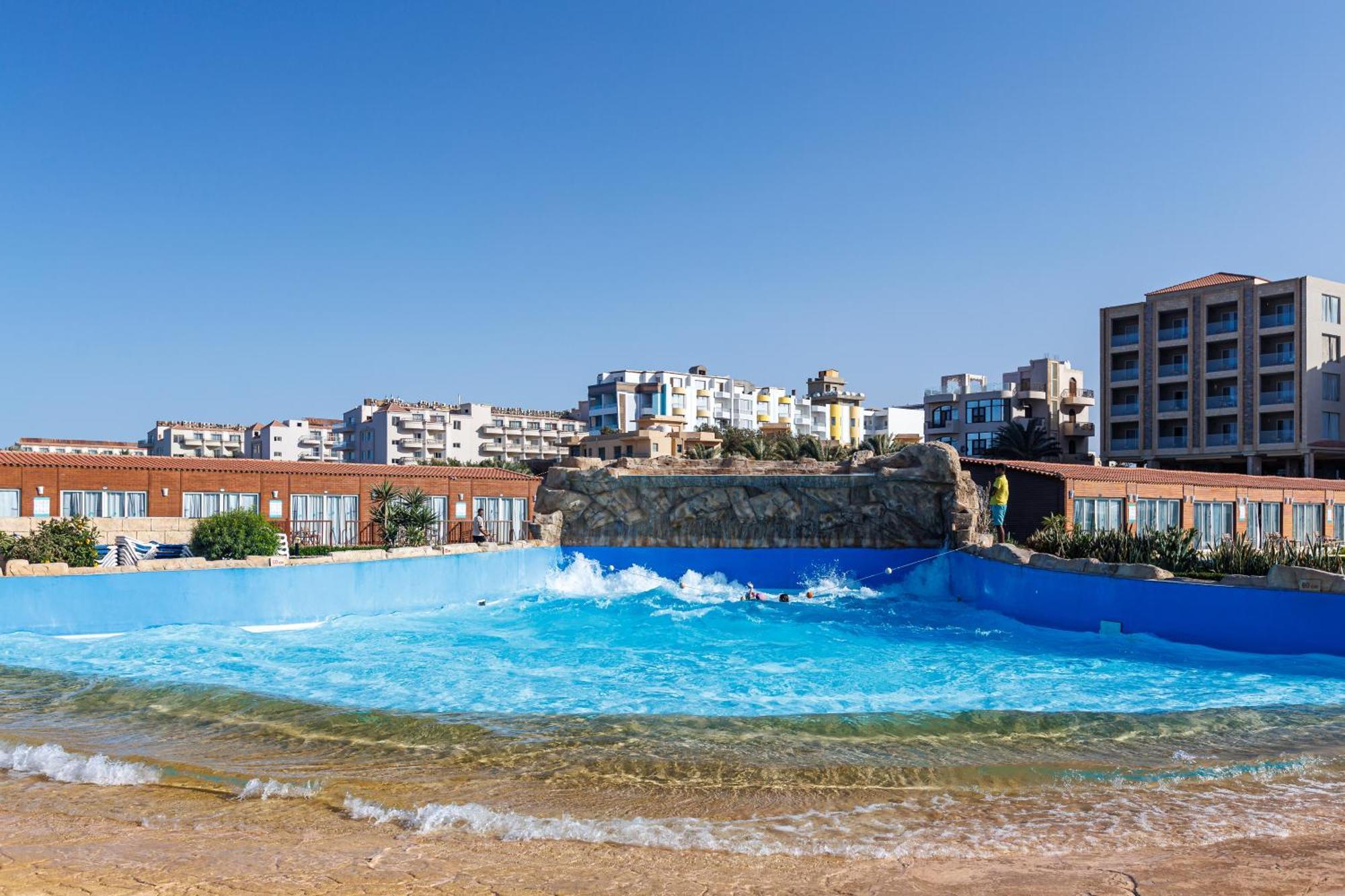 Sunrise Alora Aqua Park Resort Hurghada Exterior photo